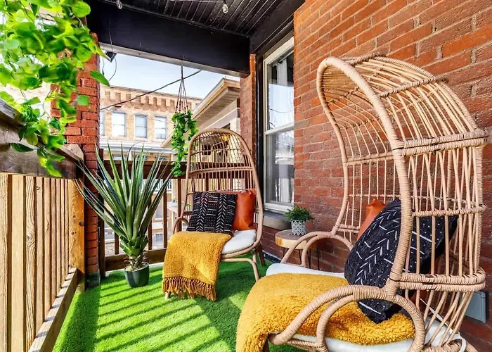 Сasa de vacaciones Jungle Casa By Jungle House Walkable To High Street Near Nationwide Arena Convention Center & Osu Private Parking Downtown & Short *