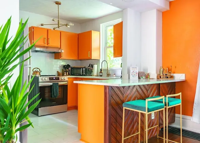 Jungle Casa By Jungle House Walkable To High Street Near Nationwide Arena Convention Center & Osu Private Parking Downtown & Short *