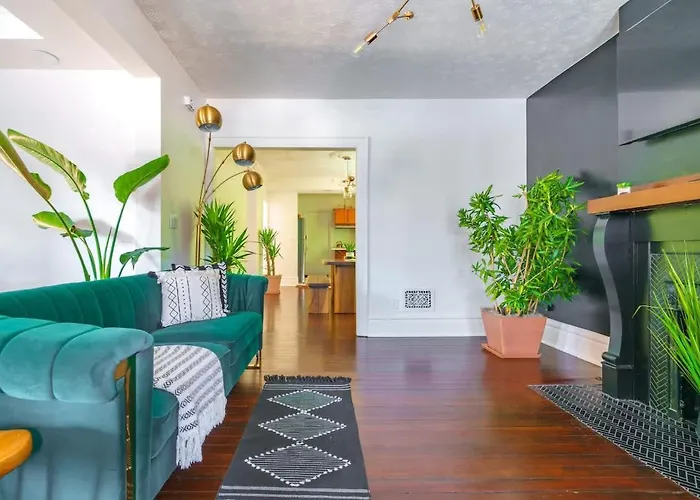 Jungle Casa By Jungle House Walkable To High Street Near Nationwide Arena Convention Center & Osu Private Parking Downtown & Short