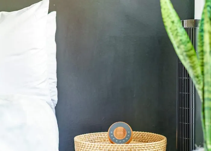 Jungle Casa By Jungle House Walkable To High Street Near Nationwide Arena Convention Center & Osu Private Parking Downtown & Short Сasa de vacaciones Columbus