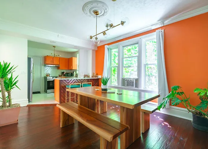 Jungle Casa By Jungle House Walkable To High Street Near Nationwide Arena Convention Center & Osu Private Parking Downtown & Short * Columbus